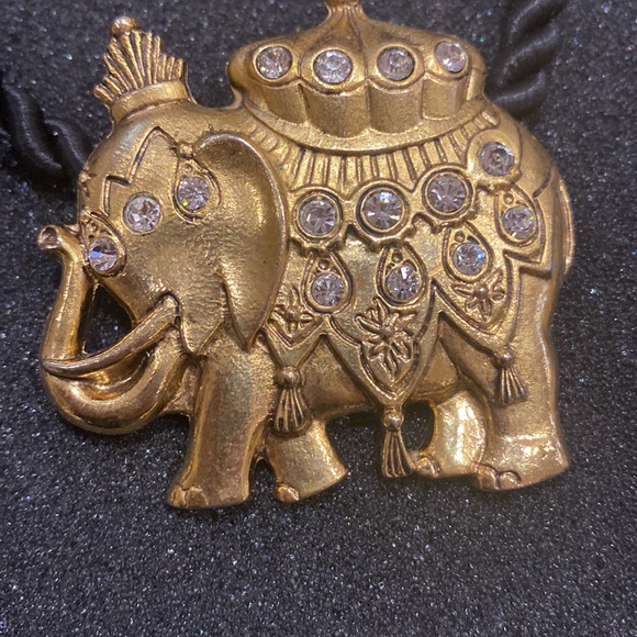 Vintage elephant rope necklace - Picture 5 of 5